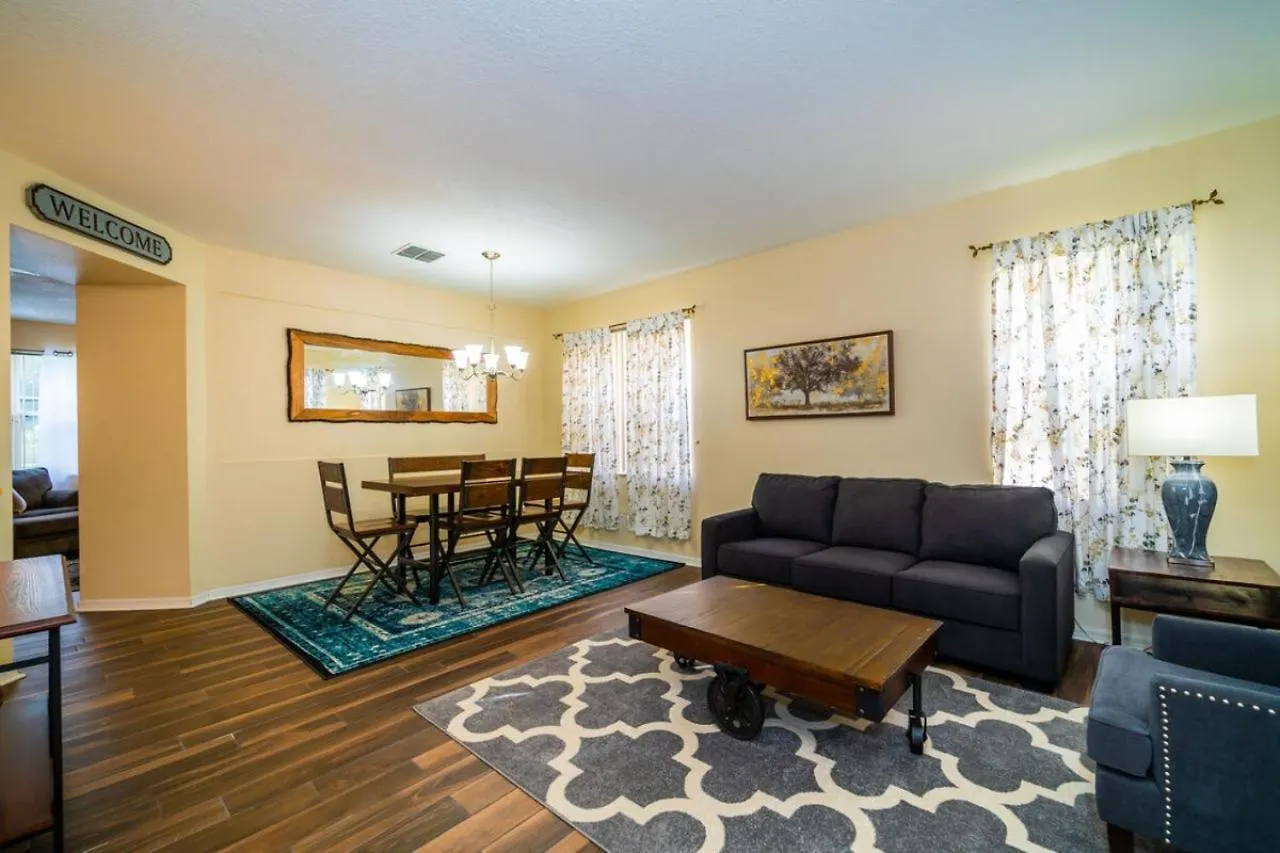 324Al-Sunjammer Davenport Holiday home